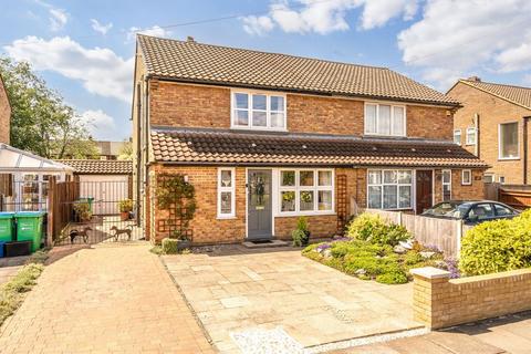 Constance Road, Twickenham TW2