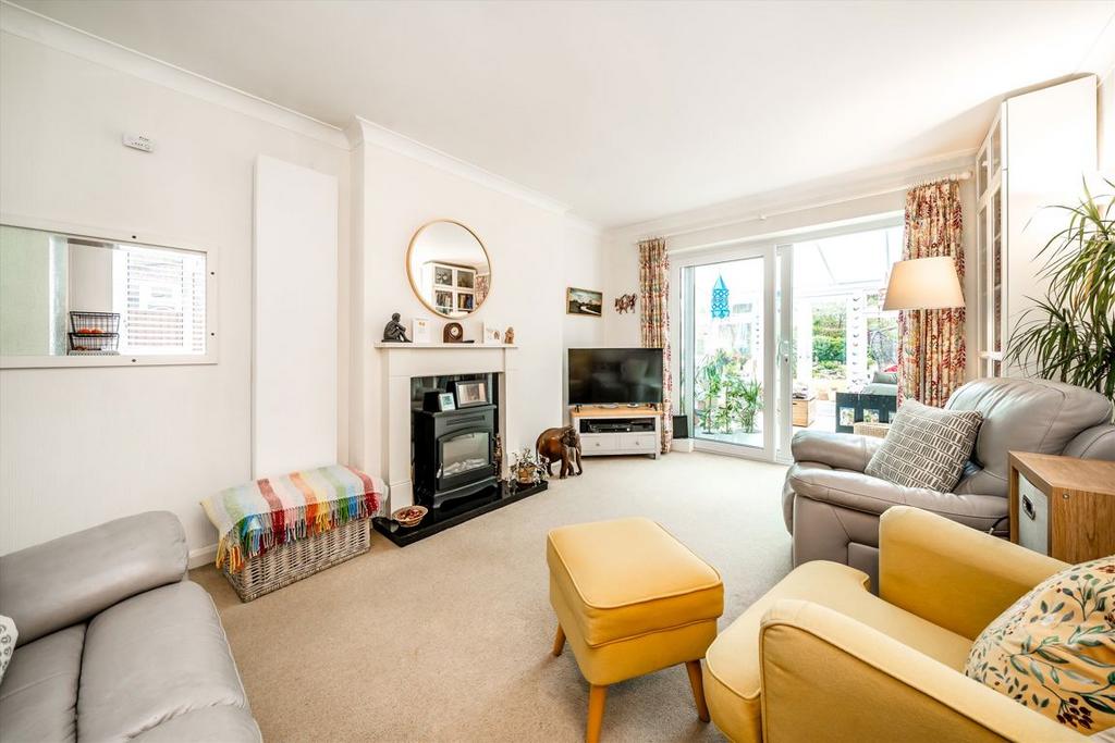 Living room, fireplace