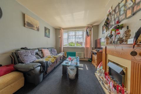 1 bedroom flat for sale, Pritchard Avenue, Wolverhampton WV11