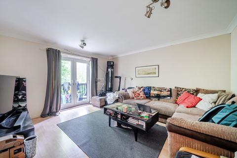 undefined, Kintbury Close, Hampshire GU51
