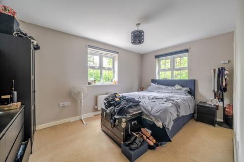 undefined, Kintbury Close, Hampshire GU51