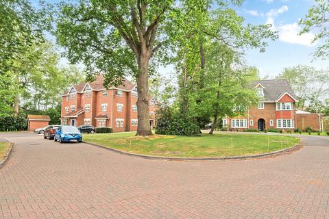 undefined, Kintbury Close, Hampshire GU51