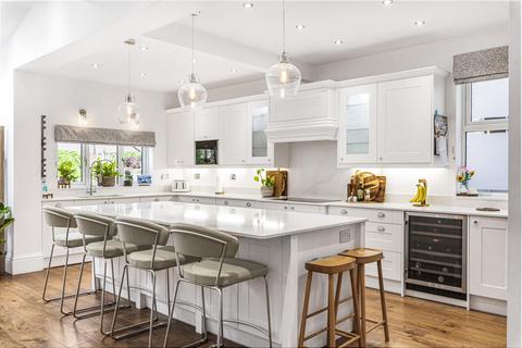 undefined, Minster Road, Bromley