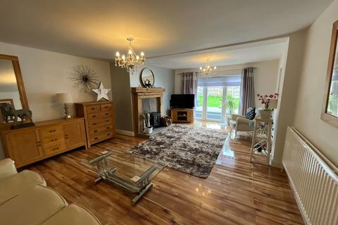 4 bedroom detached bungalow for sale, Winston Drive, Halesowen B62