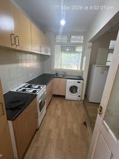 2 bedroom terraced house to rent, Treswell Road, Dagenham, RM9 