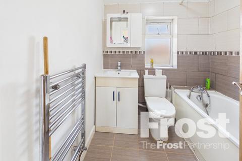 1 bedroom maisonette to rent, 73a Broadmark Road, Slough, Berkshire, SL2