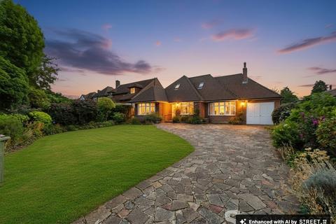 Gilhams Avenue, Banstead, SM7 1QR