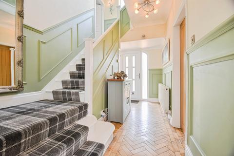 4 bedroom semi-detached house for sale, Oxbridge Avenue, Stockton-On-Tees