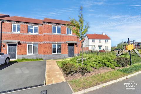 3 bedroom end of terrace house for sale, Raby Drive, Lichfield, WS14 0BQ - No Upward Chain
