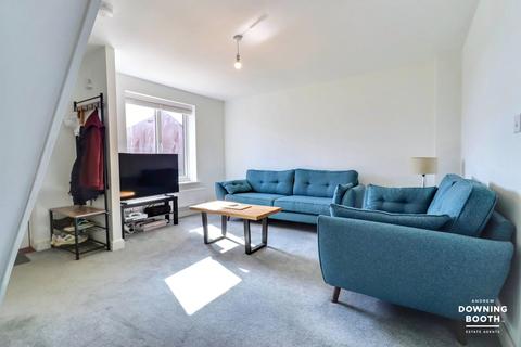 3 bedroom end of terrace house for sale, Raby Drive, Lichfield, WS14 0BQ - No Upward Chain