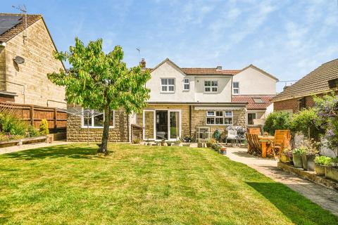 5 bedroom detached house for sale, Wood Lane, Chippenham