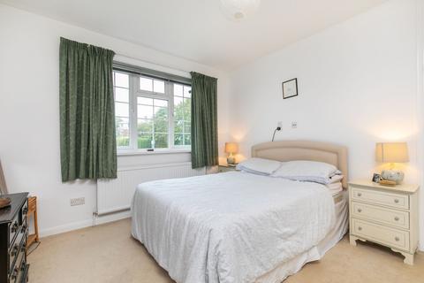 4 bedroom semi-detached house for sale, Francis Gardens, Winchester, SO23