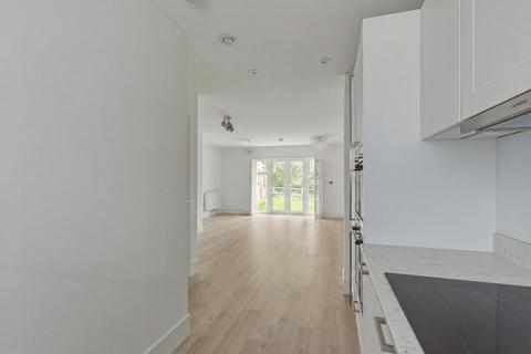 3 bedroom detached house for sale, Seymour Drive, Tunbridge Wells, TN2