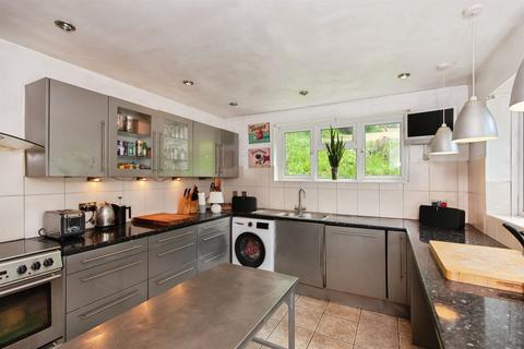 2 bedroom detached bungalow for sale, Warminster Road, Bath