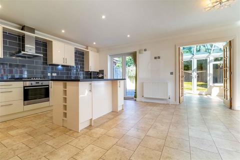 4 bedroom detached house for sale, Titnore Lane, Goring-By-Sea, Worthing