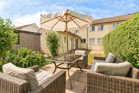 3 bedroom semi-detached house for sale, Shelford Road, Radcliffe-on-Trent, Nottingham, Nottinghamshire, NG12