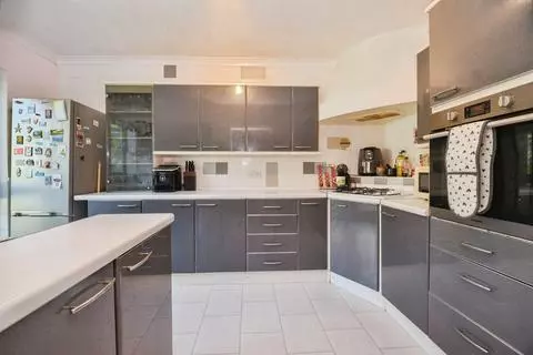 4 bedroom detached house for sale – pohled 2