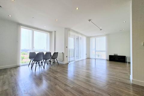 3 bedroom apartment to rent, Creative Road Deptford SE8