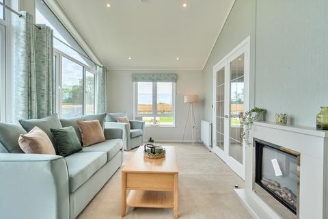 2 bedroom park home for sale, Christchurch, Dorset, BH6