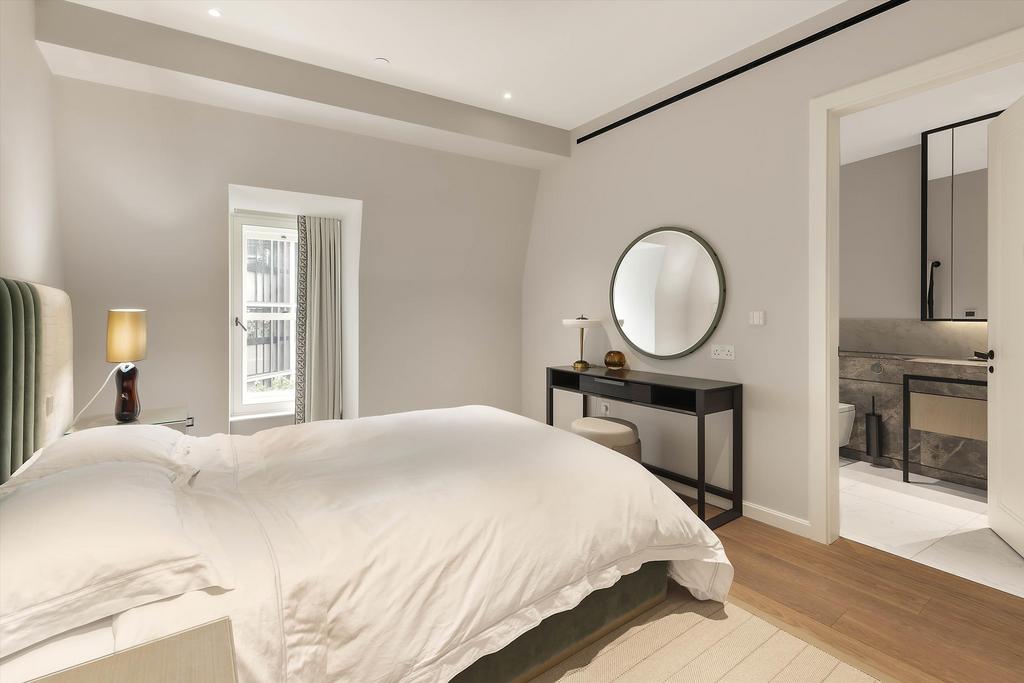Apartment in London - More