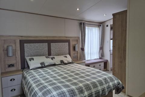 2 bedroom lodge for sale, 6 The Laurels Lytham Edge Lodge Park, Warton, PR4 1TB, North West England