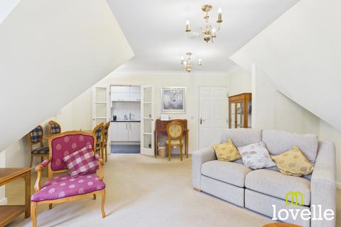 2 bedroom flat for sale, Shardeloes Court Newgate Street, Cottingham HU16