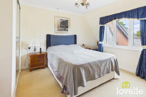 2 bedroom flat for sale, Newgate Street, Cottingham HU16