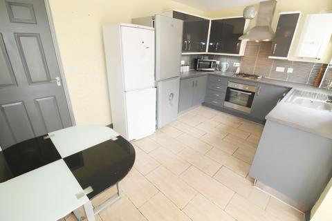3 bedroom semi-detached house for sale, Malvins Road, Blyth, NE24