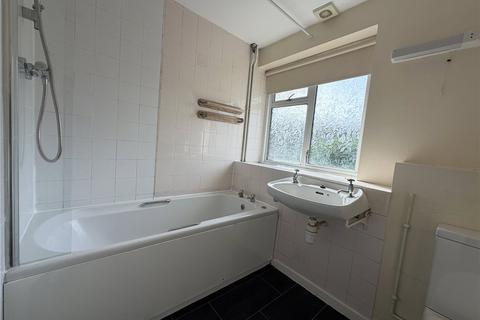 1 bedroom in a house share to rent, Brougham Place, Farnham, Surrey, GU9