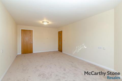 2 bedroom apartment for sale, Crocus Court, Station Road, Poulton-Le-Fylde, FY6 7XJ