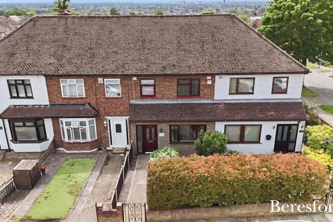 Highfield Road, Romford, RM5