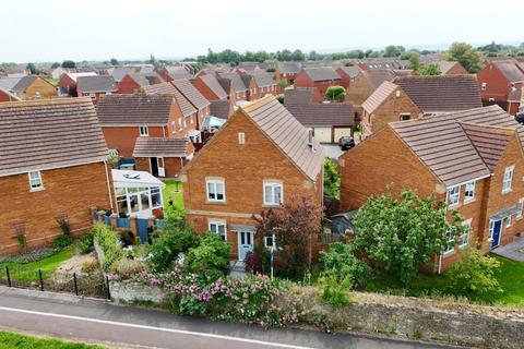 3 bedroom detached house for sale, Gielgud Close, Burnham-on-Sea, Somerset, TA8