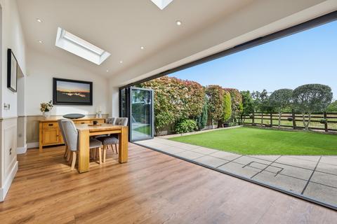3 bedroom link detached house for sale, Eastfield Road, Noak Bridge