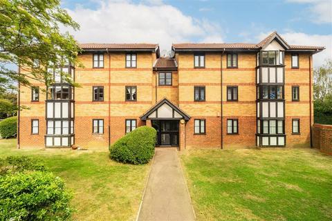 Woodvale Way, London NW11