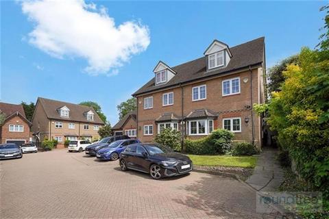 Hampton Close, Borehamwood, WD6