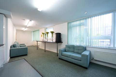 1 bedroom in a house share to rent, Guildhall Walk, Portsmouth, PO1