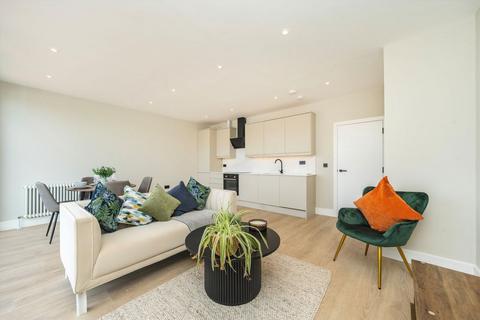 undefined, Elm Grove, Wimbledon SW19