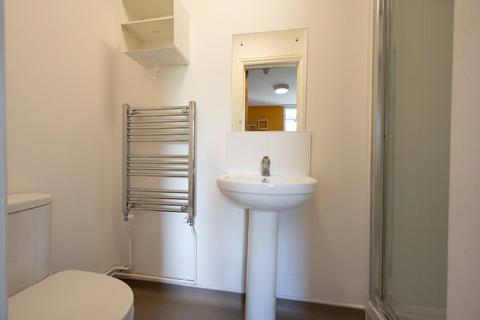 1 bedroom in a house share to rent, Guildhall Walk, Portsmouth, PO1