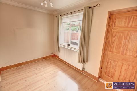 2 bedroom semi-detached house for sale, Coniston Avenue, Fulwell