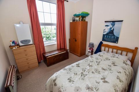 1 bedroom flat for sale, 7 North Avenue