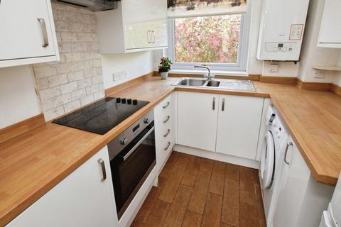 1 bedroom flat for sale, 4 Baring Flats