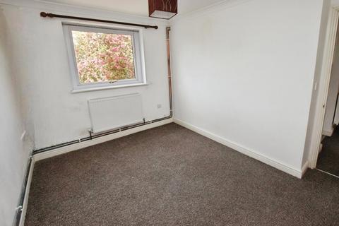 1 bedroom flat for sale, 4 Baring Flats