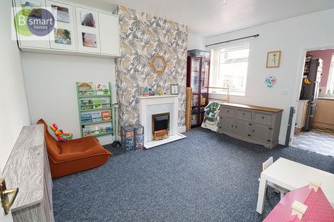 2 bedroom terraced house for sale, Avenue Road, Rotherham S63