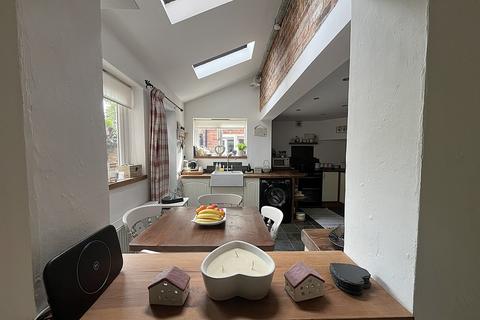 2 bedroom cottage for sale, Goadby Road, Waltham On The Wolds