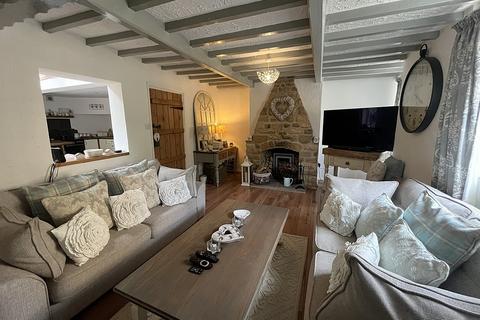 2 bedroom cottage for sale, Goadby Road, Waltham On The Wolds