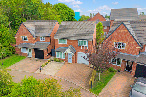 4 bedroom detached house for sale, Imperial Avenue, Winnington, CW8