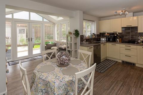4 bedroom detached house for sale, Imperial Avenue, Winnington, CW8