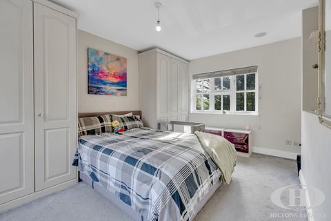 3 bedroom semi-detached house for sale, Denham Road, Iver