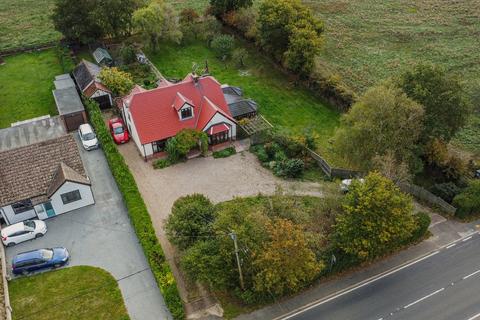 5 bedroom chalet for sale, Fox Street, Ardleigh