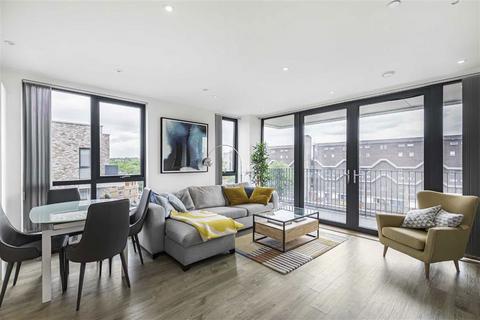 2 bedroom flat to rent, Coal Lane, London SW9